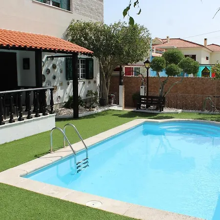 Penzion Casa Lucas Charneca (Setubal)