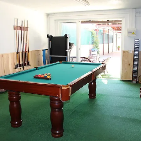 Casa Lucas Penzion Charneca (Setubal)