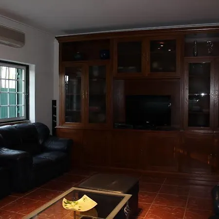 Πανσιόν Casa Lucas *