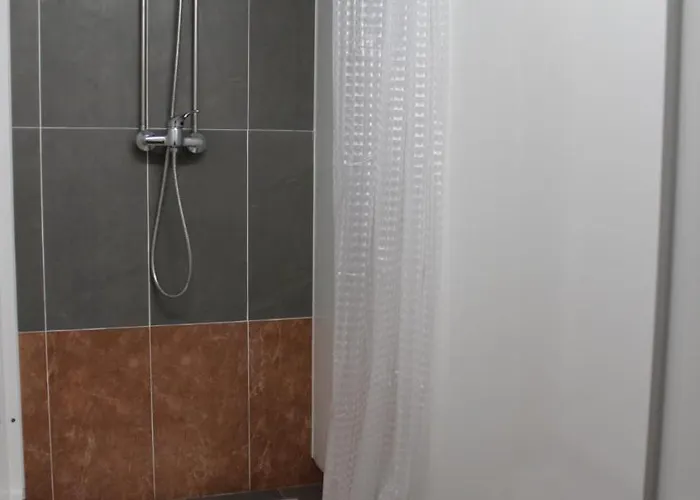 Casa Lucas Charneca (Setubal)